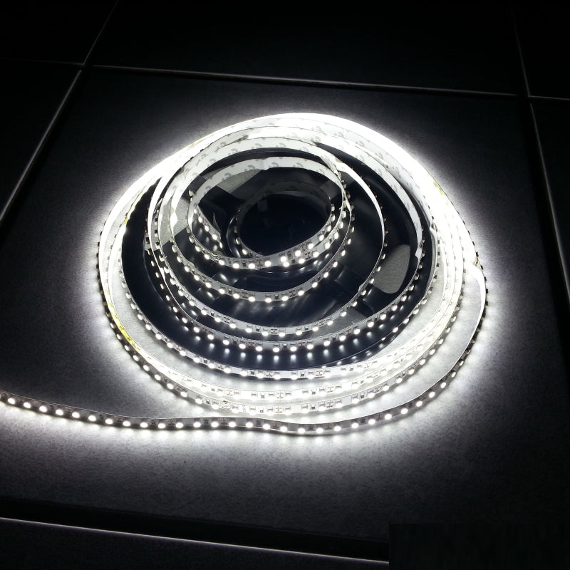 1m LED Streifen 12V 9,6W 1020Lm 120x SMD2835/m neutral weiß (4500K) IP20