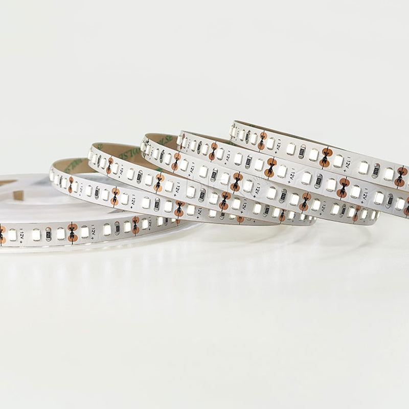 1m LED Streifen 12V 9,6W 1200Lm 120x SMD2835/m warm weiß (2900K) Ra=90 IP66