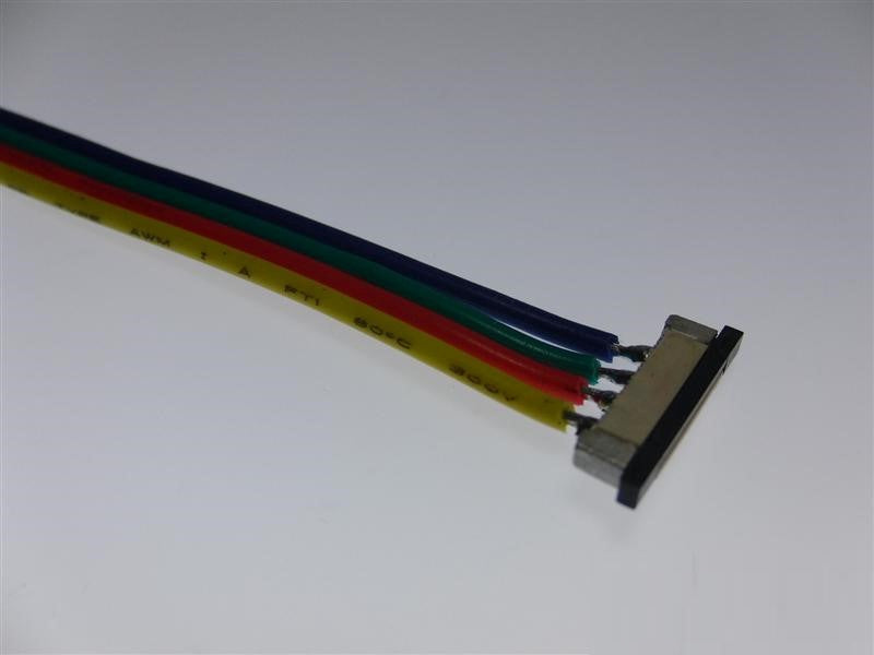 RGB Anschlußstück 4 Pin Stecksystem / Klicksystem 4 fach RGB/LED Streifen lötf