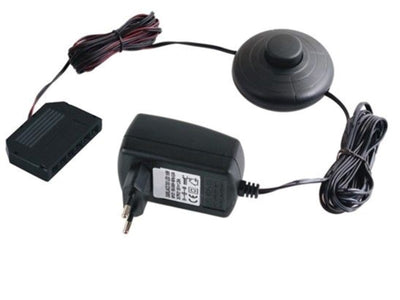 LED Trafo 18W Fußdruckschalter, 6-Fach MINI Buchse für MINI-AMP Stecker
